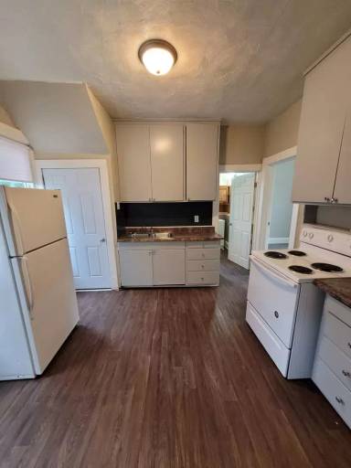 Main picture of 1209 5th Ave
