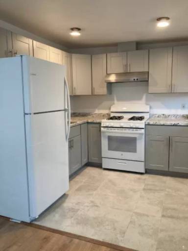 Main picture of 626 N B St