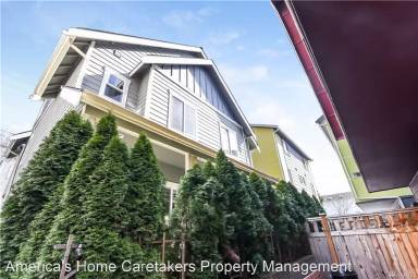 Main picture of 4852 Delridge Way SW