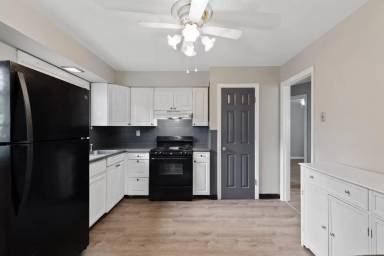 Main picture of 8 Wescott Dr