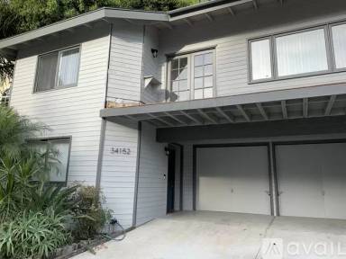 Main picture of 34152 Crystal Lantern St