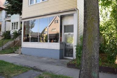 Main picture of 2425 S Howell Ave