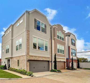 Main picture of 6755 Highclere Manor Ln