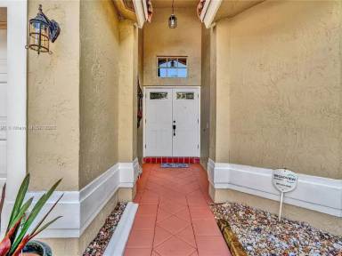 Main picture of 13796 NW 22nd St