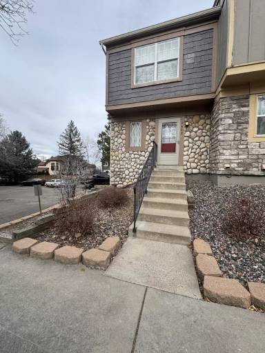 Main picture of 2603 E Nichols Cir