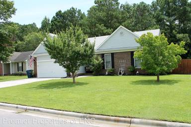 Main picture of 214 Stone Point Ln