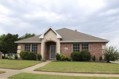 Main picture of 1321 Red River Ln