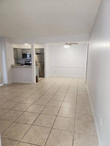 Main picture of 2923 Antique Oaks Cir