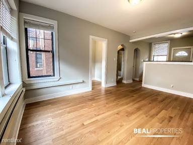 Main picture of 4409 N Wolcott Ave