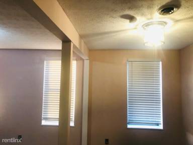 Main picture of 2120 Sinton Ave