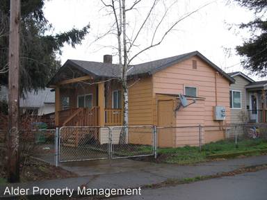 Main picture of 5030 SE 84th Ave