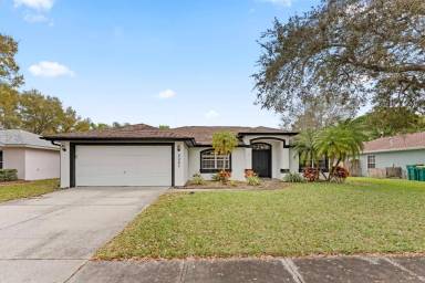 Main picture of 2021 Buescher Hill St