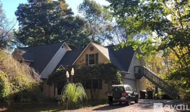 Main picture of 149 Deer Acres Dr