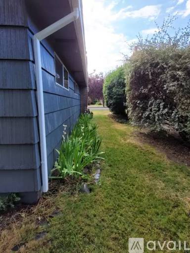 Main picture of 840 Davidson St SE