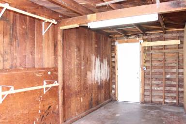Main picture of 4453 1/2 48th St