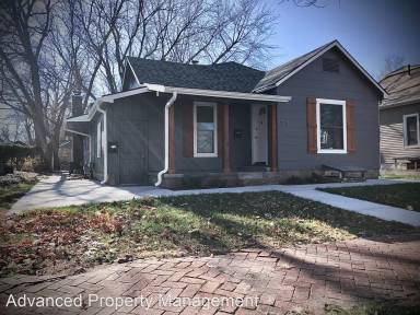 Main picture of 1023 Pierre St