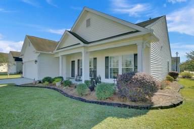 Main picture of 160 Mayfield Dr