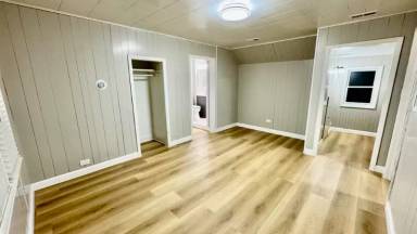 Main picture of 2148 N Kilbourn Ave