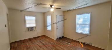 Main picture of 1605 Nix St