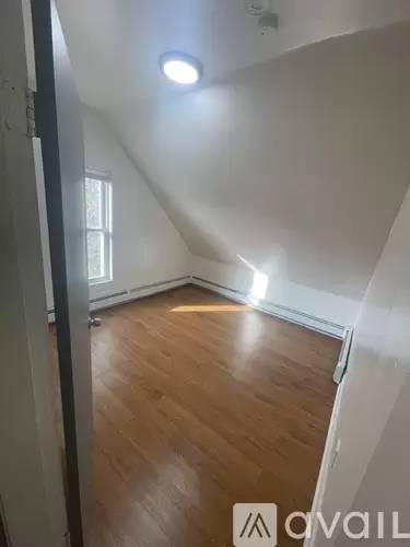 Main picture of 26 Ames St