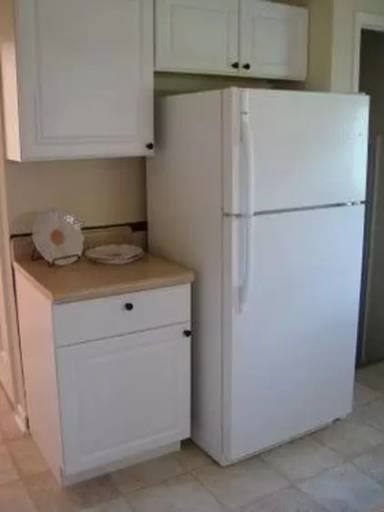 Main picture of 9212 Hathaway Dr