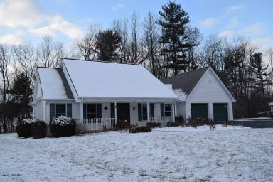 Main picture of 681 Tanager Dr