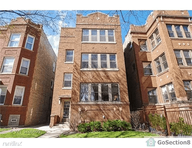 Main picture of 2736 W Giddings St