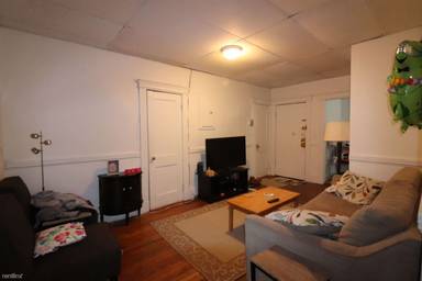 Main picture of 409 Huntington Ave