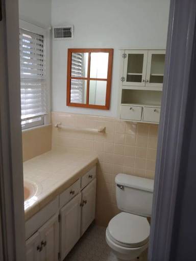 Main picture of 1412 Bariwood Dr
