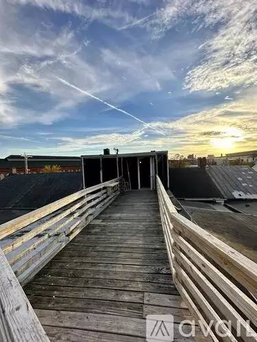 Main picture of 219 Roosevelt Ave