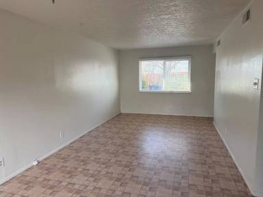 Main picture of 501 Circulo Floretta NW