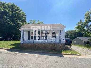 Main picture of 2227 Sunshine Ave