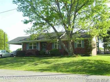 Main picture of 112 Lakeshore Dr