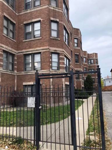Main picture of 7655 S Coles Ave