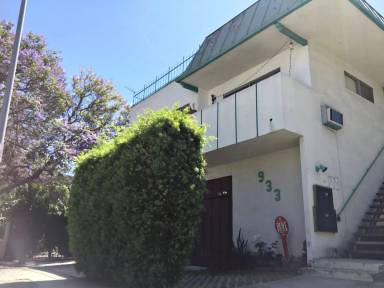 Main picture of 933 Wilcox Ave