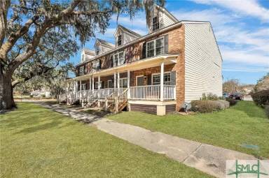 Main picture of 1508 E Henry St