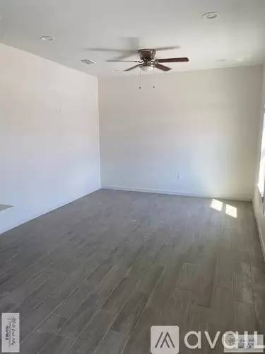 Main picture of 2330 Summit Rd