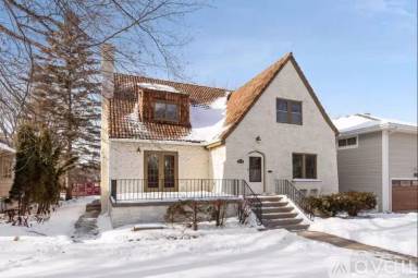 Main picture of 3710 Washburn Ave S