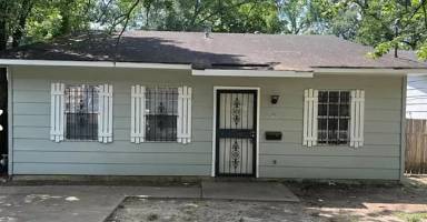 Main picture of 6002 Henderson Ave