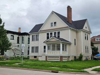 Main picture of 42 N Park Ave