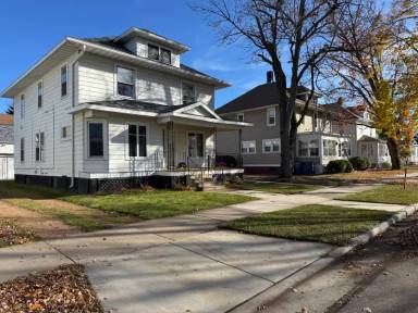 Main picture of 623 S 5th Ave