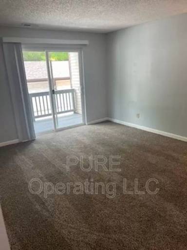 Main picture of 303 Ebaugh St