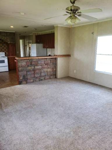 Main picture of 857 Briscoe Rd