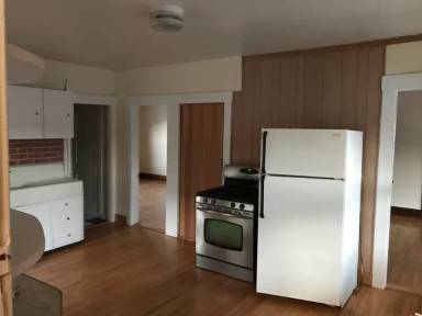 Main picture of 205 Rollstone St