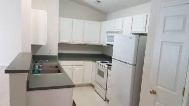 Main picture of 1933 Salem Bluff Dr