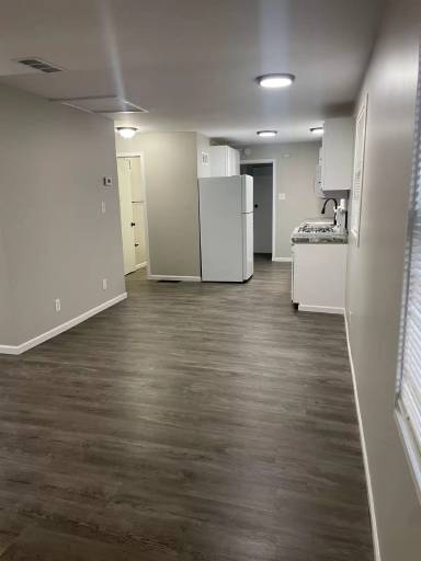 Main picture of 608 N Prospect Ave