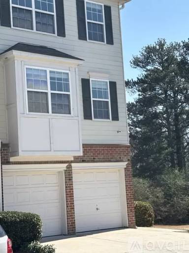 Main picture of 6915 Slate Stone Way SE