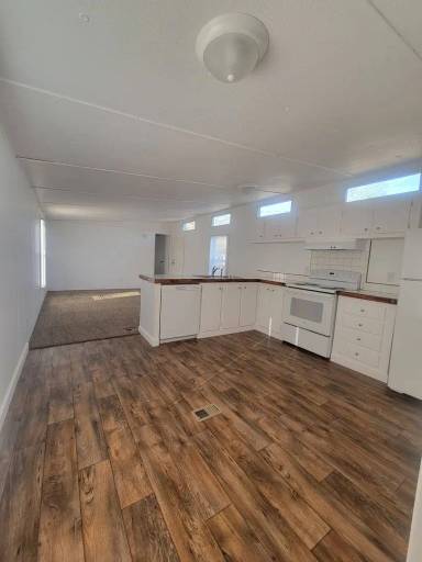 Main picture of 3135 Calloway Dr