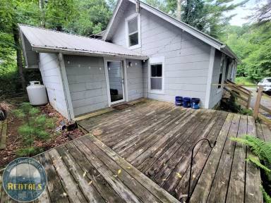 Main picture of 299 Hill St