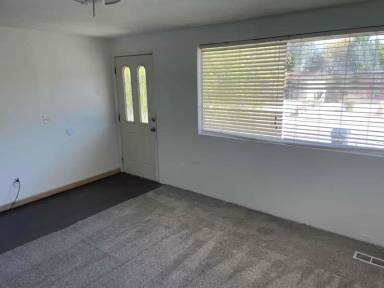 Main picture of 6878 S Rhonda Ave